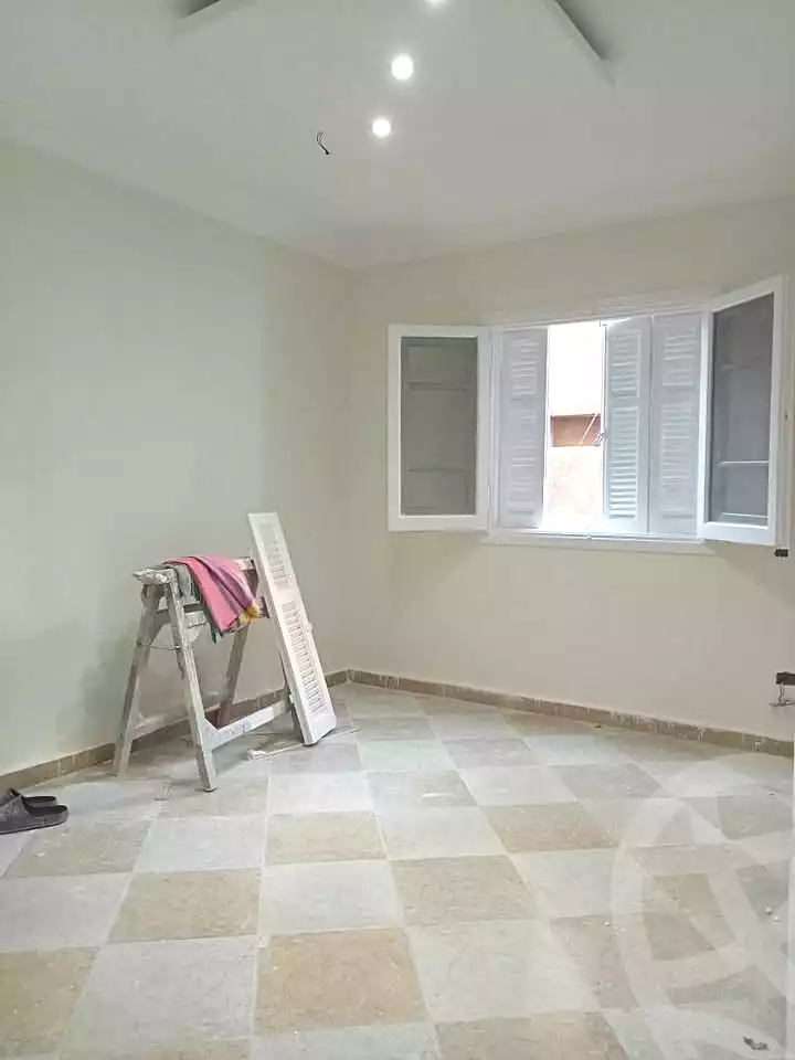 https://aqarmap.com.eg/ar/listing/7080561-for-sale-alexandria-el-asafra-shr-45