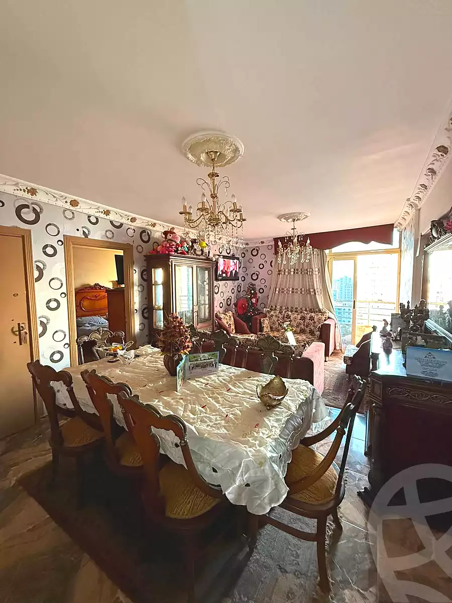 https://aqarmap.com.eg/ar/listing/7080694-for-sale-alexandria-sydy-bshr-sydy-bshr-bhry-shr-khld-bn-lwlyd