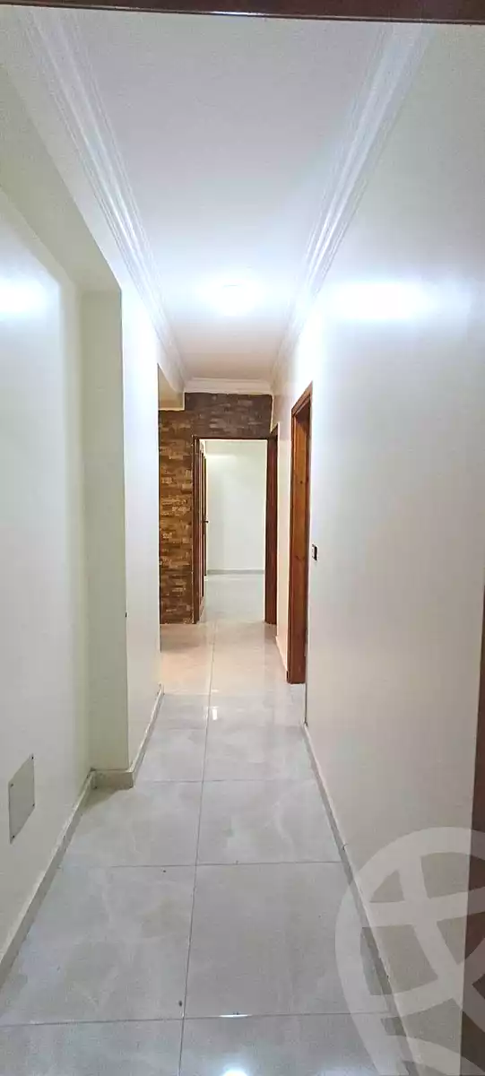 https://aqarmap.com.eg/ar/listing/7080727-for-sale-cairo-helwan-hadayek-helwan-nile-corniche-st