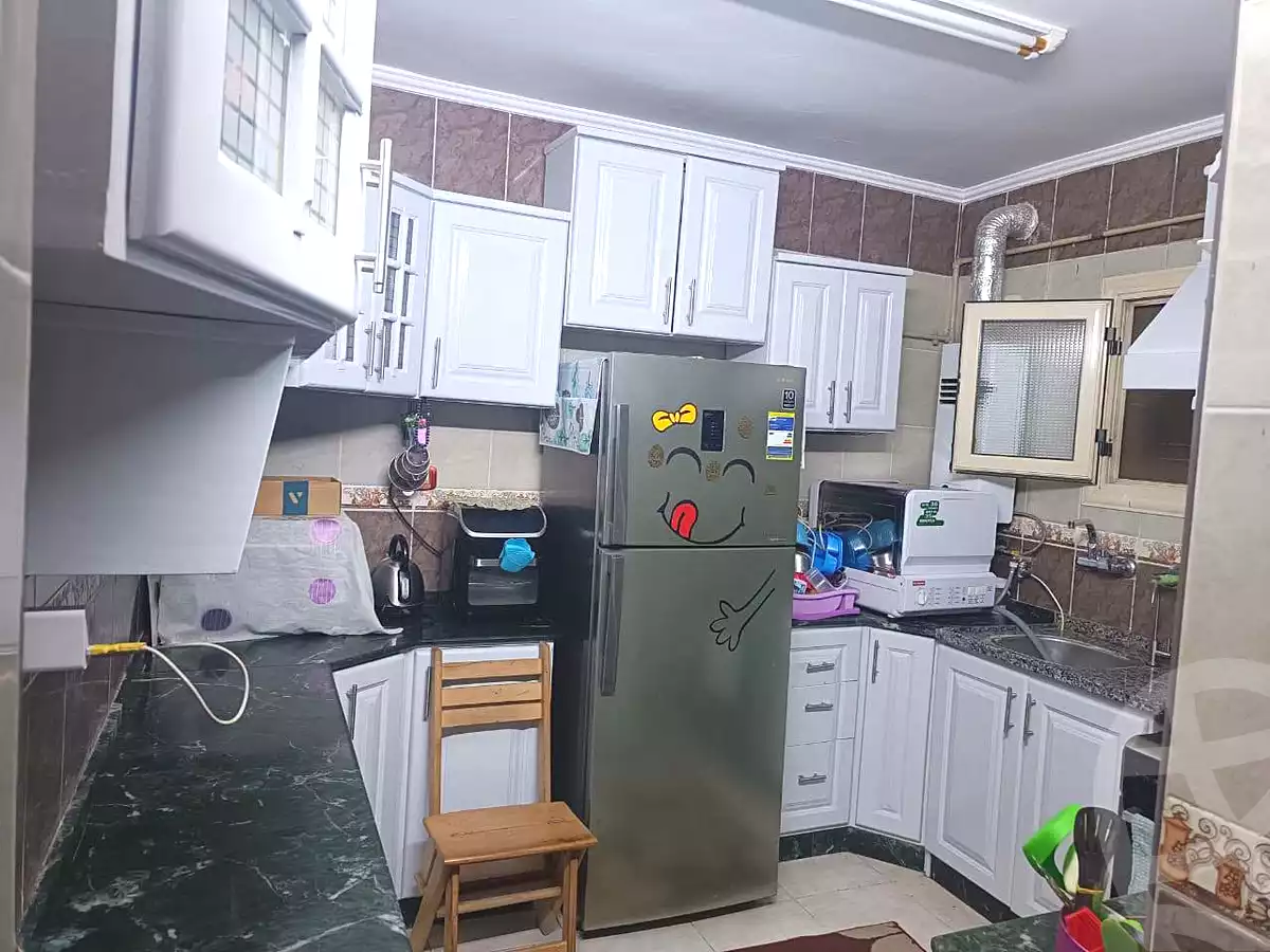 https://aqarmap.com.eg/ar/listing/7080736-for-sale-cairo-helwan-helwan-el-sharkeya-zaki-hawas-st