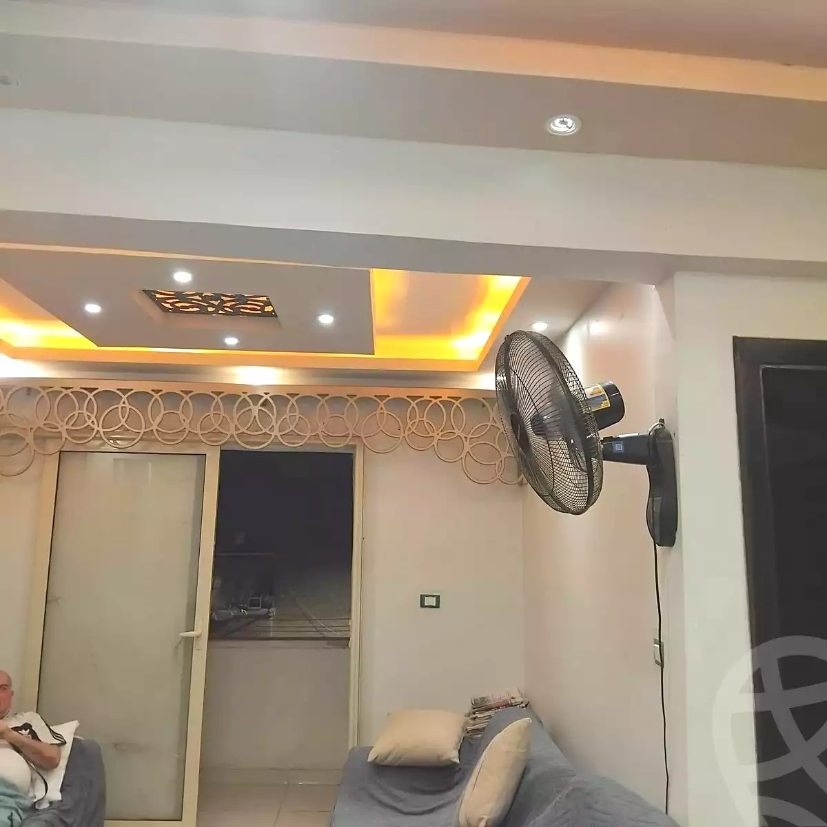 https://aqarmap.com.eg/en/listing/7081324-for-sale-alexandria-alhadara-new-el-hadra-al-sadat-st