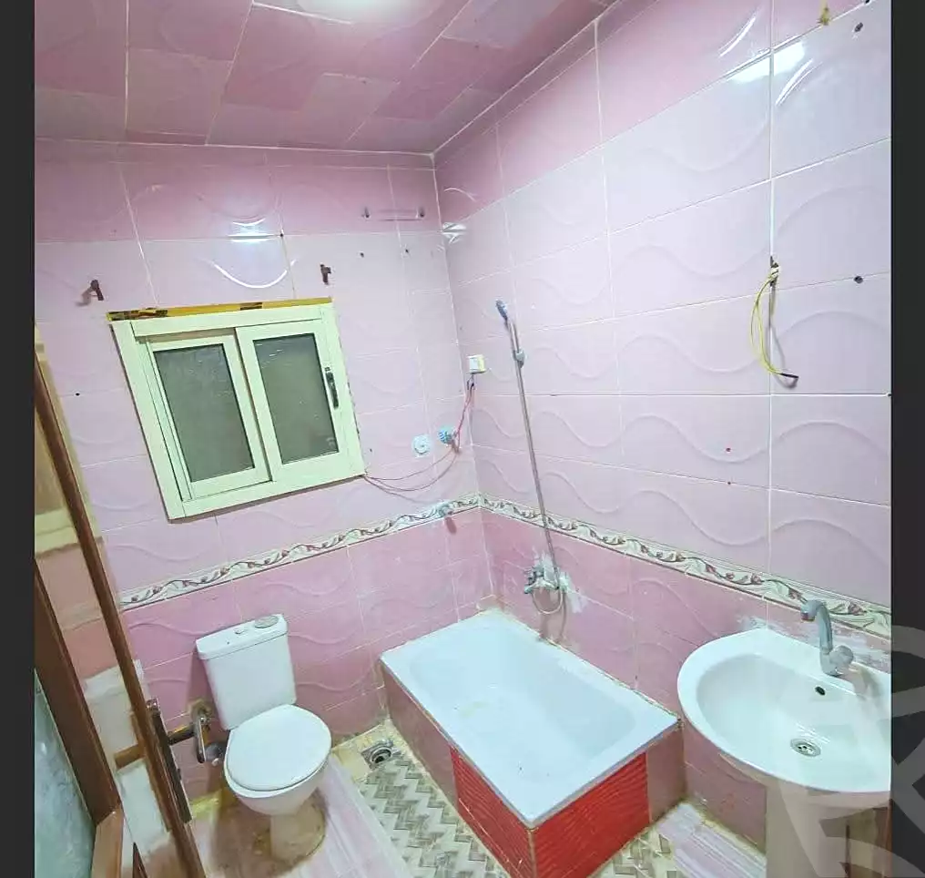 https://aqarmap.com.eg/ar/listing/7081603-for-sale-alexandria-al-agamy-el-hanouvel