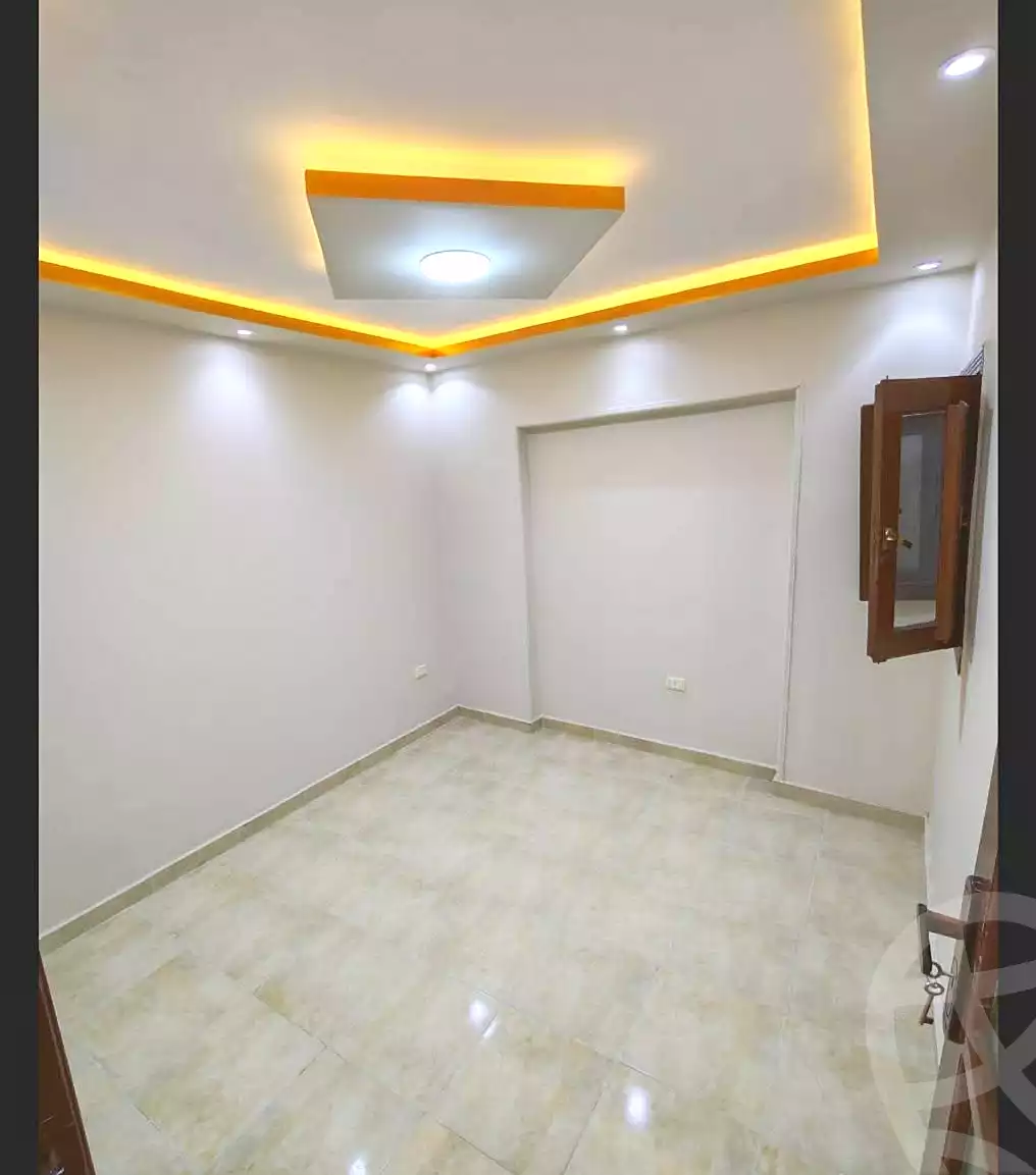 https://aqarmap.com.eg/ar/listing/7081603-for-sale-alexandria-al-agamy-el-hanouvel