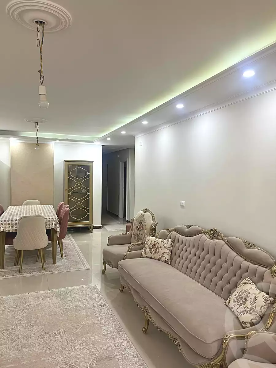 https://aqarmap.com.eg/en/listing/7082068-for-sale-cairo-hadayek-el-ahram-mntq