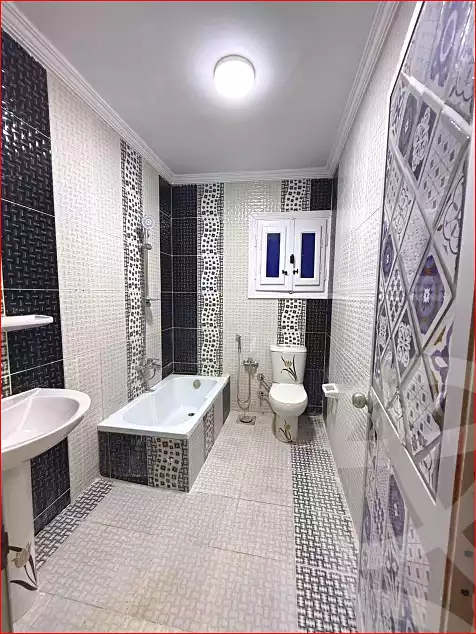 https://aqarmap.com.eg/ar/listing/7082119-for-sale-alexandria-el-asafra-ahmed-tiesser-st
