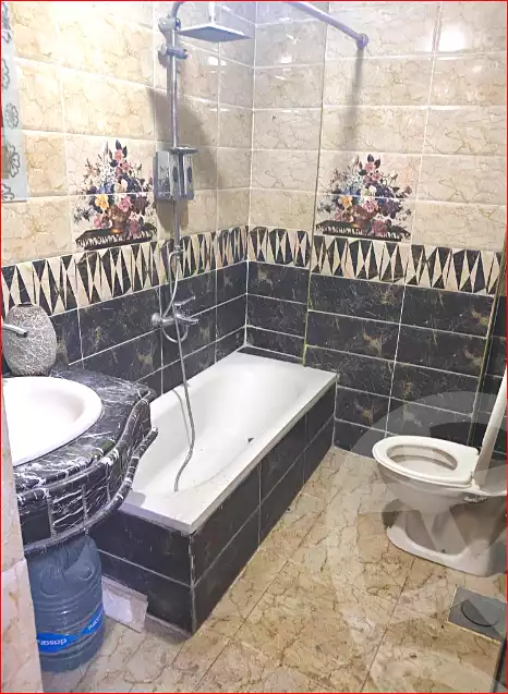 https://aqarmap.com.eg/ar/listing/7082156-for-rent-cairo-helwan-hadayek-helwan-nile-corniche-st