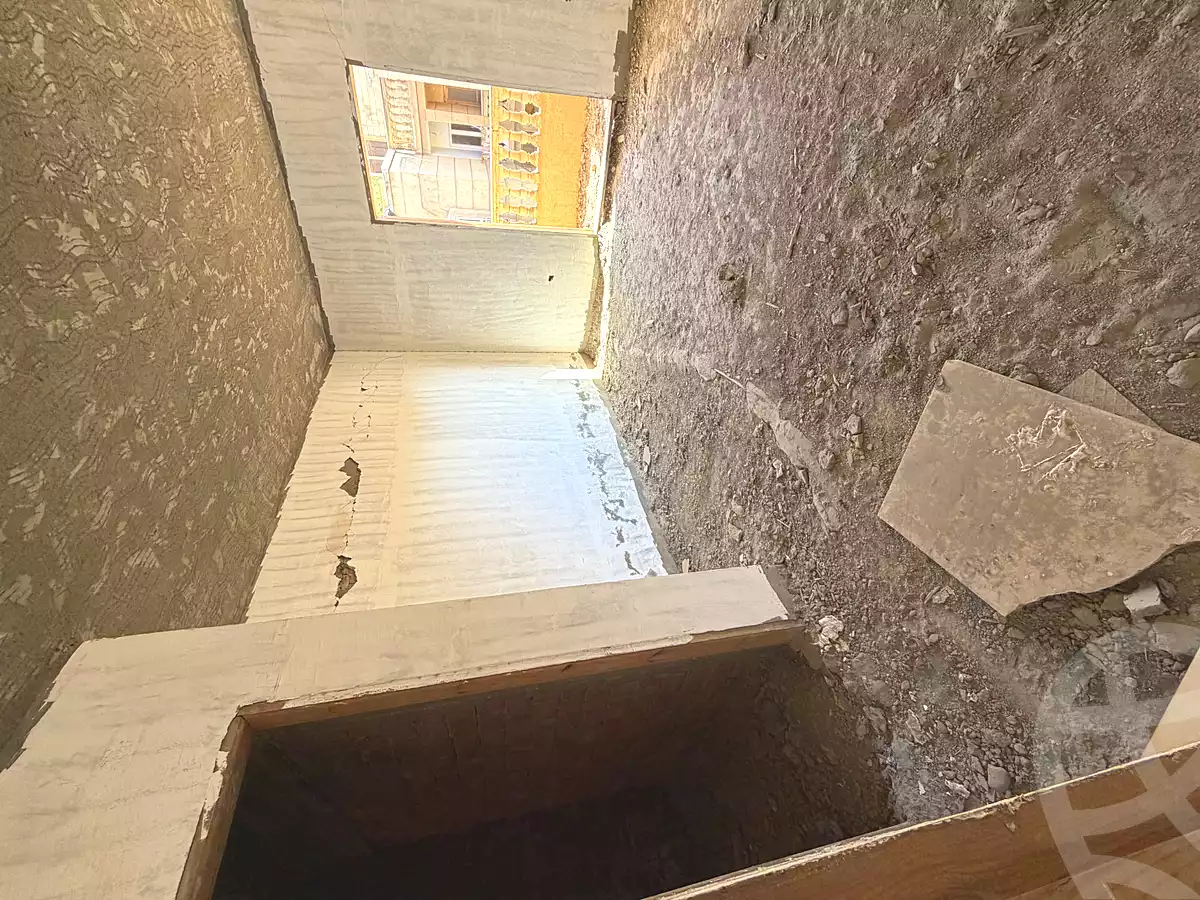 https://aqarmap.com.eg/ar/listing/7082254-for-sale-cairo-new-cairo-compounds-dorat-el-kahera