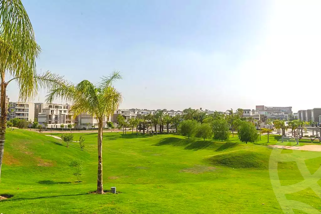 https://aqarmap.com.eg/en/listing/7082397-for-sale-cairo-new-cairo-compounds-sarai-sheya-sarai-compound