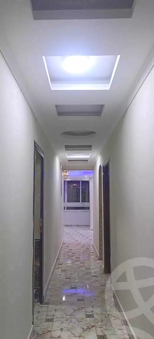 https://aqarmap.com.eg/ar/listing/7082588-for-sale-cairo-helwan-hadayek-helwan-nile-corniche-st