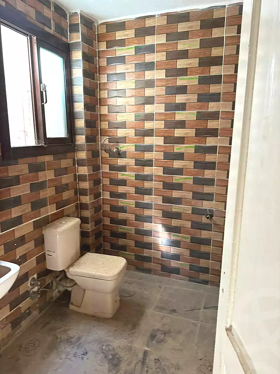 https://aqarmap.com.eg/en/listing/7082655-for-sale-alexandria-al-agamy-el-hanouvel