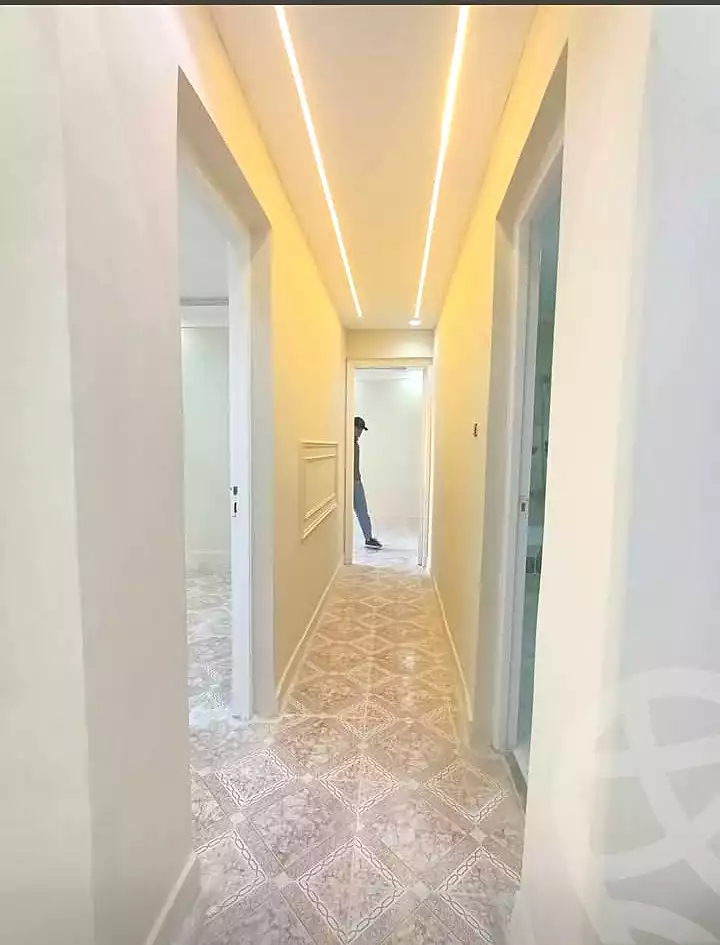 https://aqarmap.com.eg/ar/listing/7083044-for-sale-alexandria-al-agamy-el-hanouvel-radwan-st