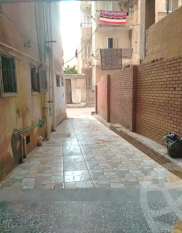 https://aqarmap.com.eg/ar/listing/7083285-for-sale-alexandria-al-agamy-el-hanouvel-radwan-st