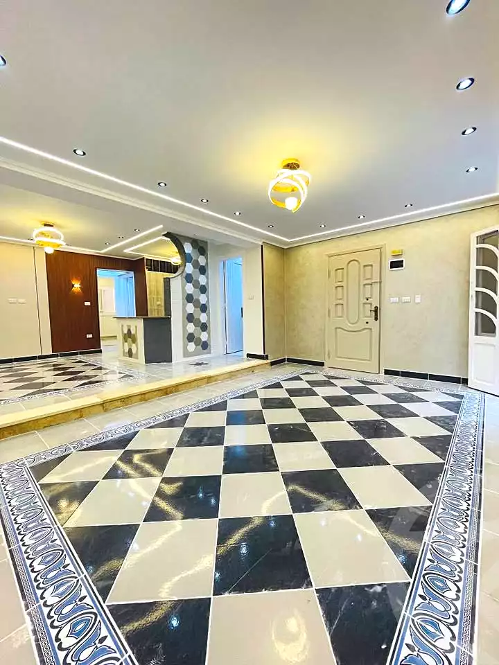 https://aqarmap.com.eg/ar/listing/7083314-for-sale-alexandria-al-agamy-shataa-el-nakheel