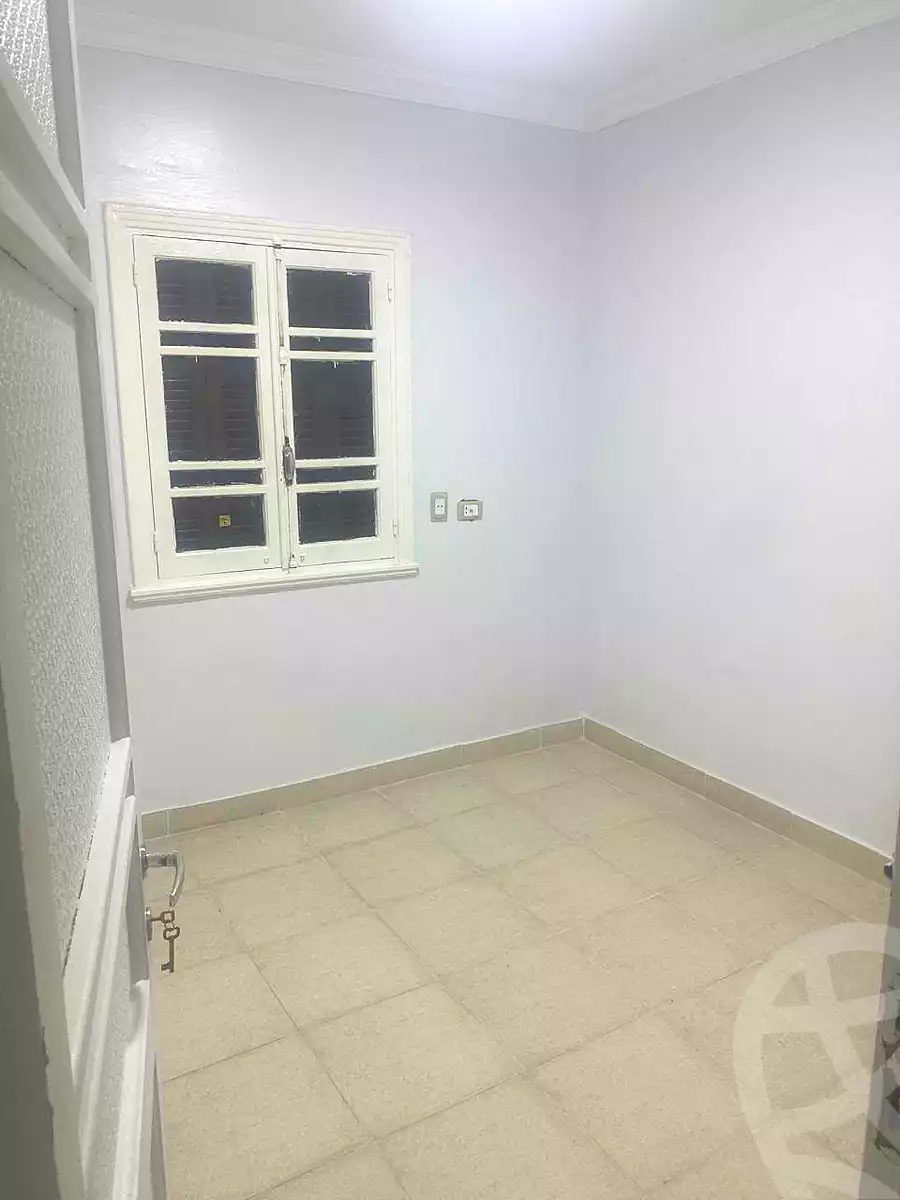 https://aqarmap.com.eg/en/listing/7083477-for-sale-alexandria-moharram-bey