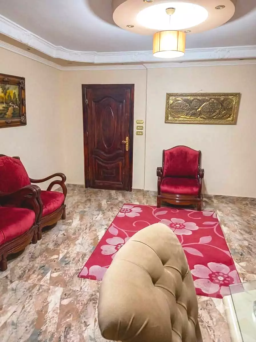 https://aqarmap.com.eg/en/listing/7083481-for-sale-alexandria-el-mandara-moritania-st