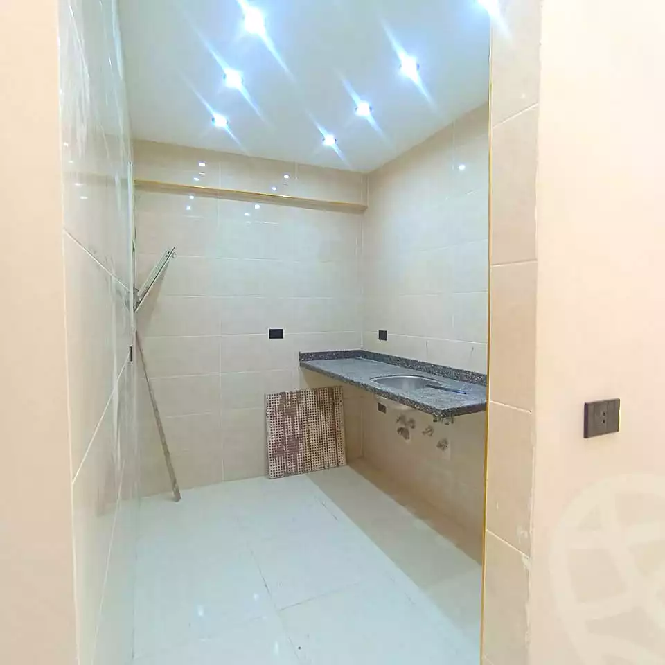 https://aqarmap.com.eg/ar/listing/7083494-for-sale-alexandria-miami-mahmoud-el-isawy-st
