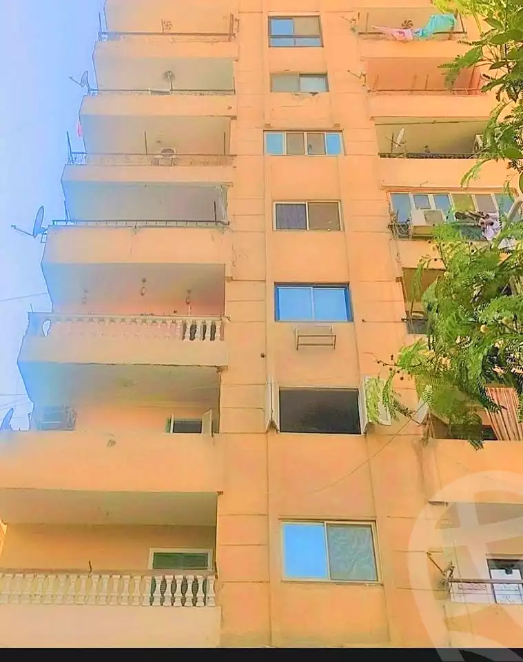 https://aqarmap.com.eg/ar/listing/7083520-for-sale-cairo-faisal-el-matbeaa-amr-ibn-al-aas-st