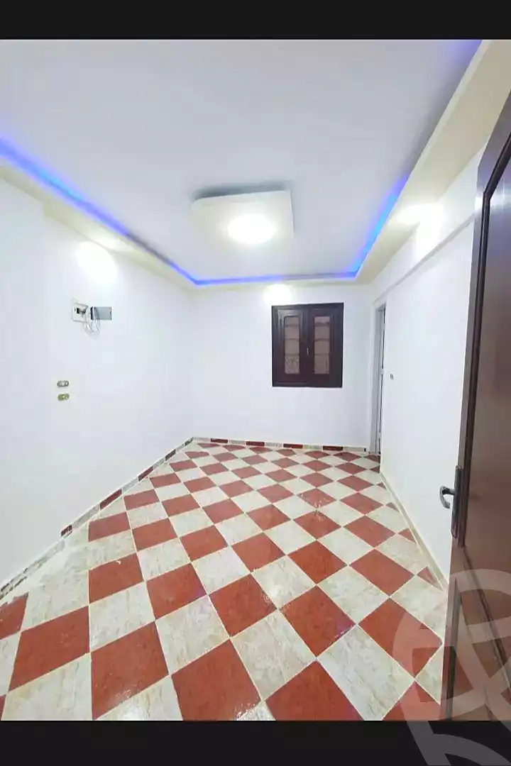 https://aqarmap.com.eg/ar/listing/7083646-for-sale-alexandria-al-agamy-shataa-el-nakheel