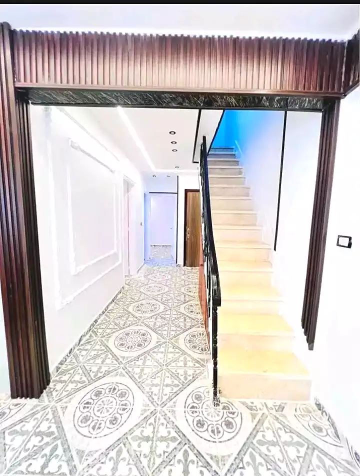 https://aqarmap.com.eg/en/listing/7083687-for-sale-alexandria-al-agamy-shataa-el-nakheel-street-45