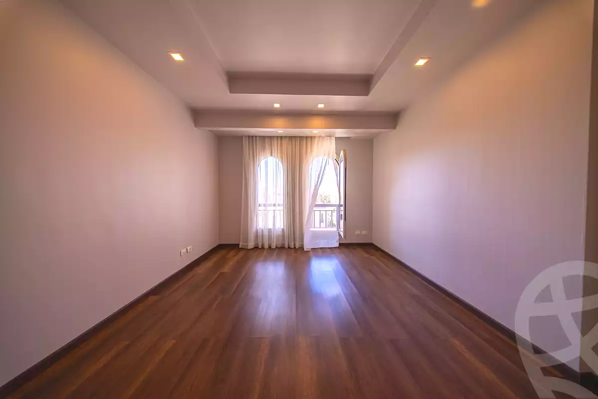 https://aqarmap.com.eg/ar/listing/7084049-for-sale-alexandria-king-maryot-compounds-jewar-compound-el-forat