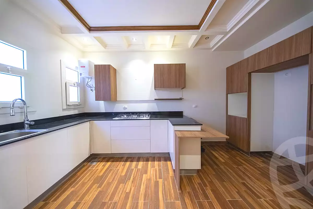 https://aqarmap.com.eg/ar/listing/7084049-for-sale-alexandria-king-maryot-compounds-jewar-compound-el-forat