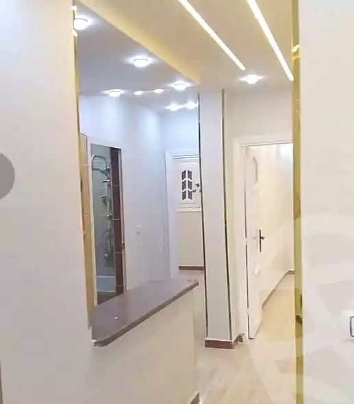 https://aqarmap.com.eg/ar/listing/7084243-for-sale-alexandria-al-agamy-el-hanouvel