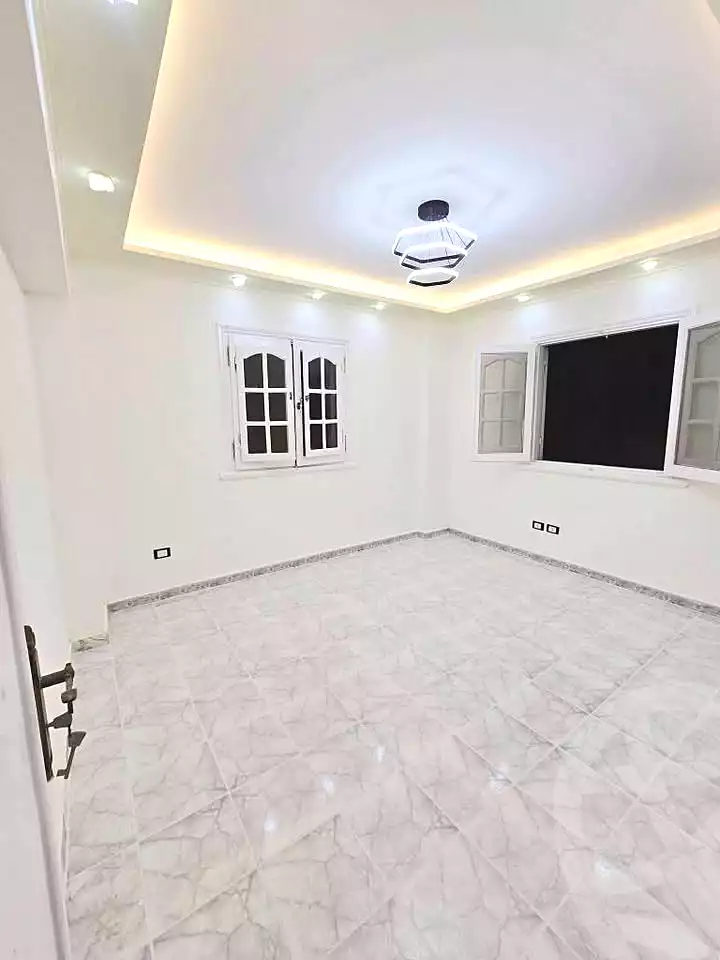 https://aqarmap.com.eg/en/listing/7084532-for-sale-alexandria-al-agamy-shataa-el-nakheel