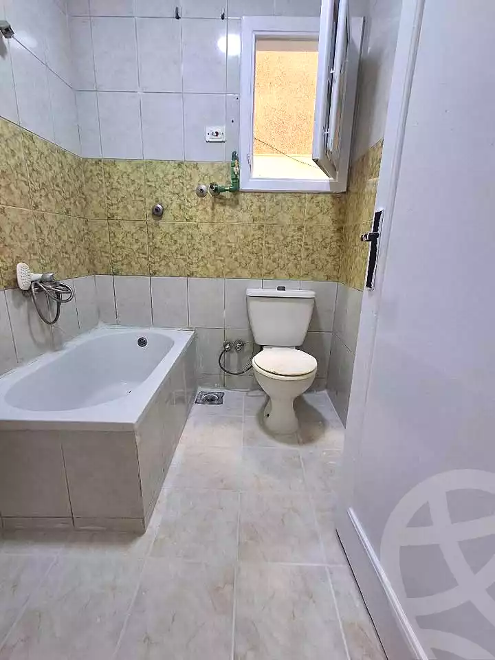 https://aqarmap.com.eg/ar/listing/7084644-for-sale-alexandria-al-agamy-shataa-el-nakheel