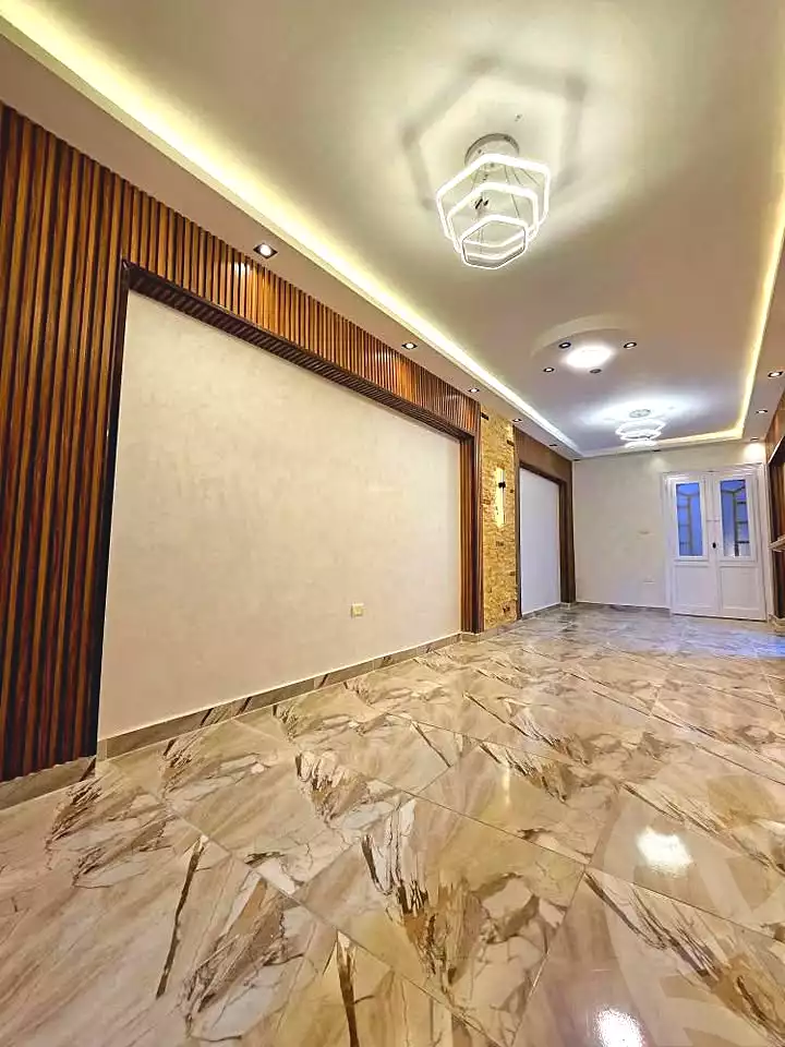 https://aqarmap.com.eg/ar/listing/7084668-for-sale-alexandria-al-agamy-shataa-el-nakheel