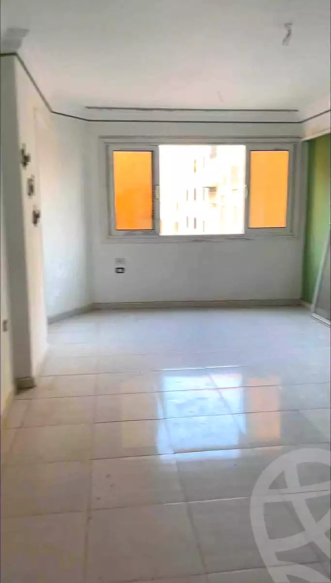 https://aqarmap.com.eg/ar/listing/7084674-for-sale-cairo-el-haram-el-lebeny-el-magzar-el-aly-st