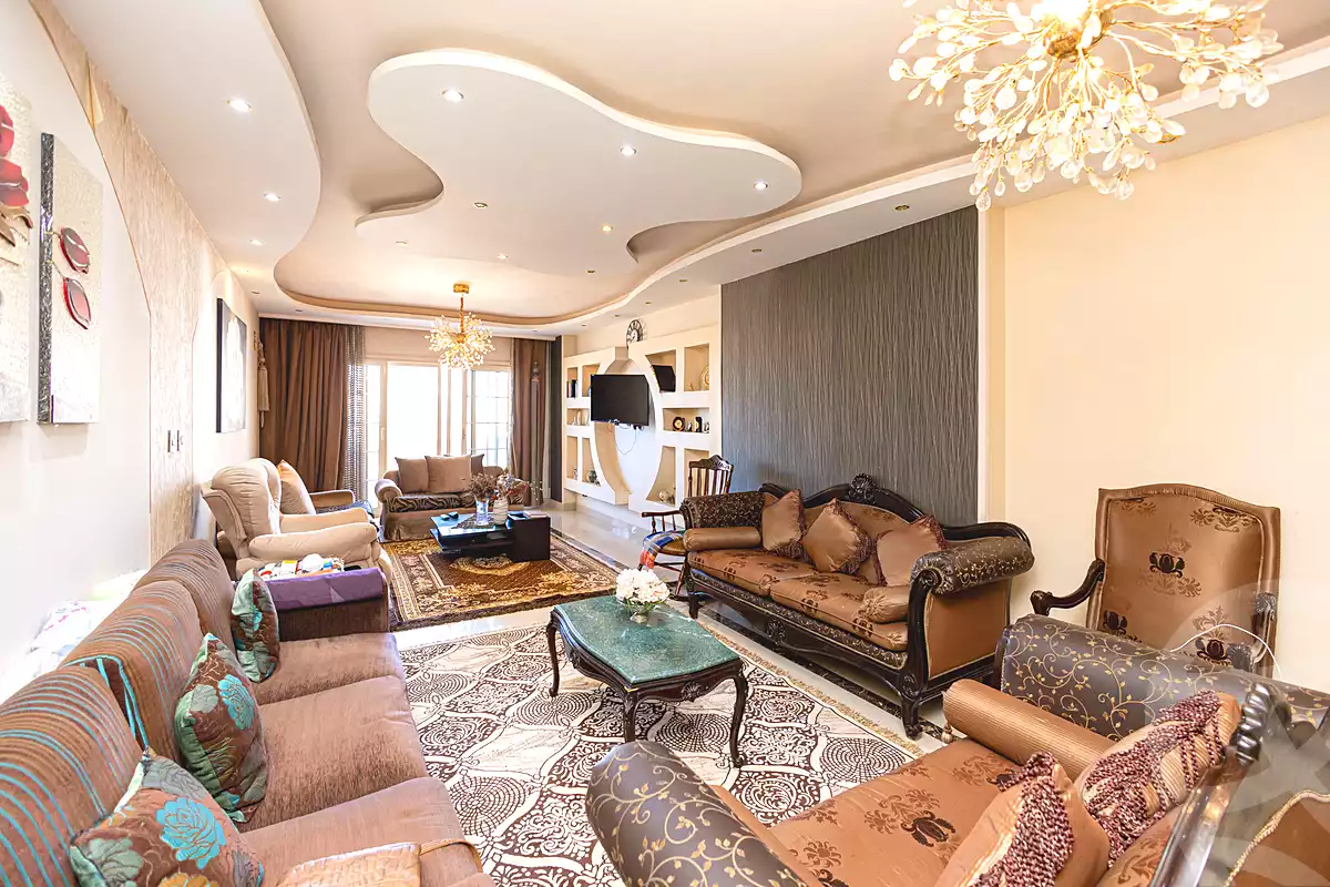 https://aqarmap.com.eg/ar/listing/7084875-for-sale-alexandria-glim-rasmi-basha-st