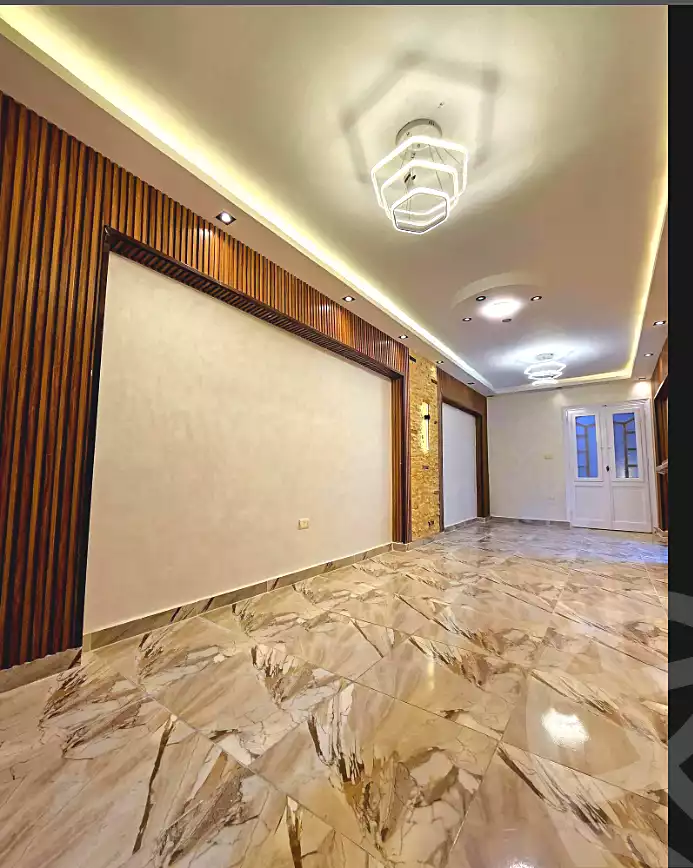 https://aqarmap.com.eg/ar/listing/7084874-for-sale-alexandria-al-agamy-shataa-el-nakheel