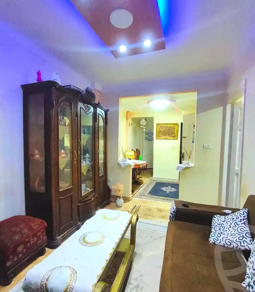 https://aqarmap.com.eg/ar/listing/7084886-for-sale-alexandria-lsywf-el-falki