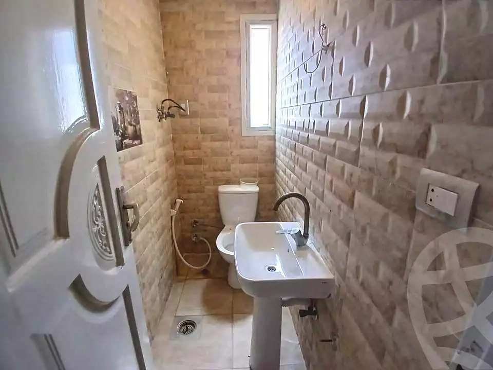 https://aqarmap.com.eg/ar/listing/7084890-for-rent-alexandria-waboor-el-mayah-zewail-square