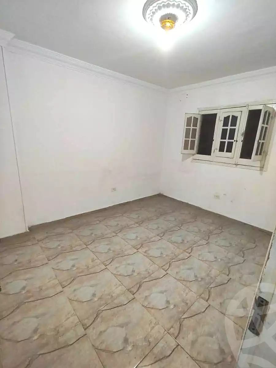 https://aqarmap.com.eg/ar/listing/7084891-for-rent-cairo-helwan-hadayek-helwan-nile-corniche-st