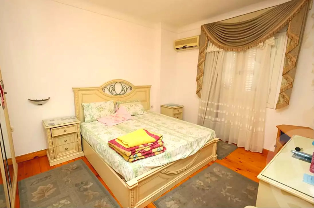 https://aqarmap.com.eg/ar/listing/7085186-for-sale-alexandria-sydy-bshr