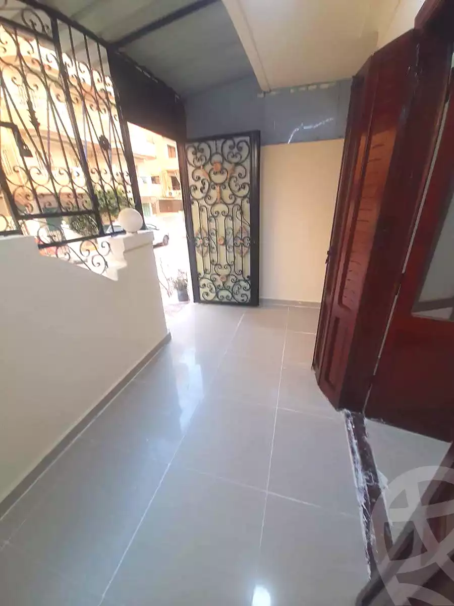https://aqarmap.com.eg/ar/listing/7085212-for-sale-alexandria-al-agamy-shataa-el-nakheel