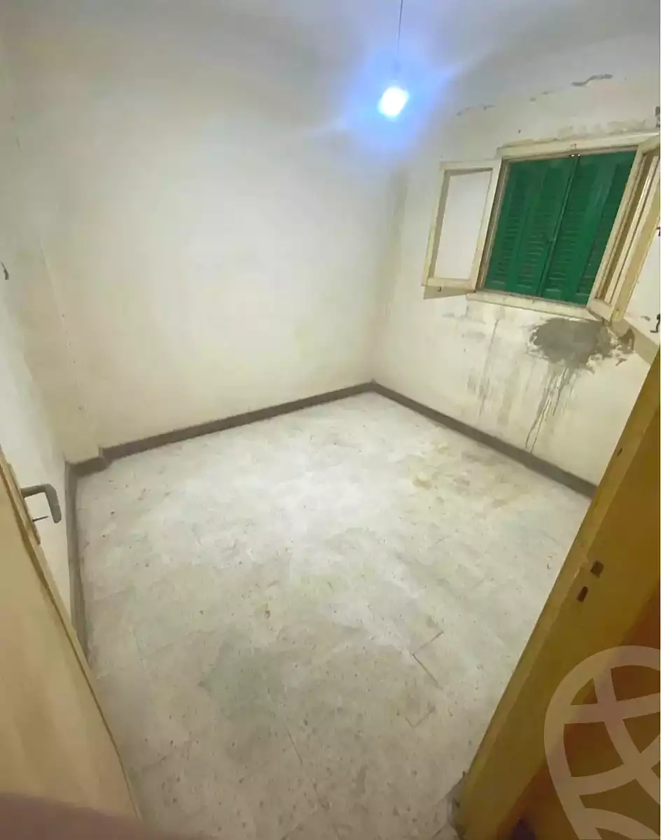https://aqarmap.com.eg/ar/listing/7085245-for-sale-alexandria-ganaklis