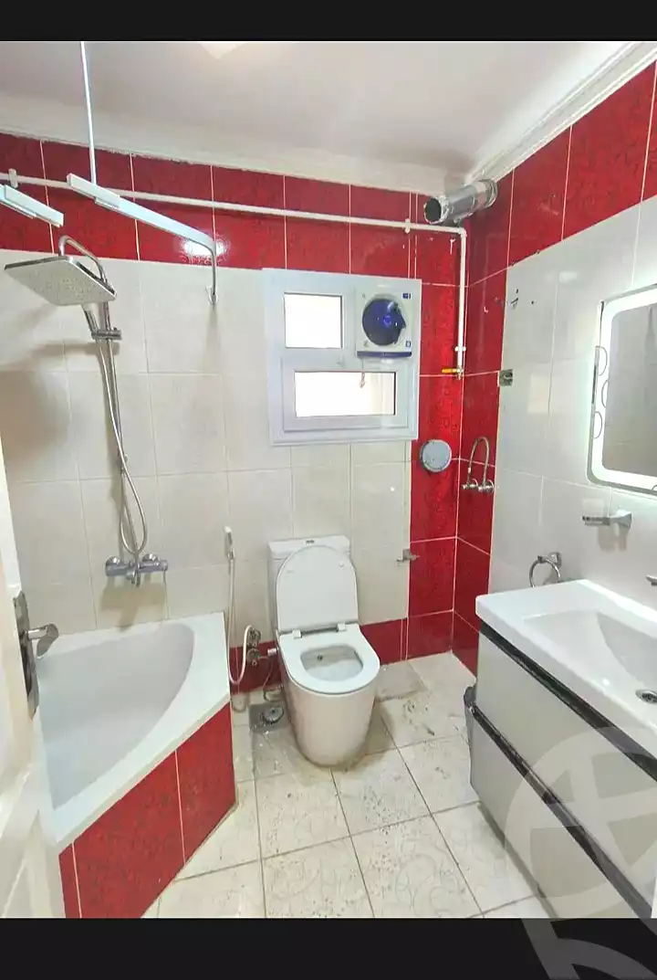 https://aqarmap.com.eg/ar/listing/7085484-for-sale-alexandria-miami-el-sebaey-st
