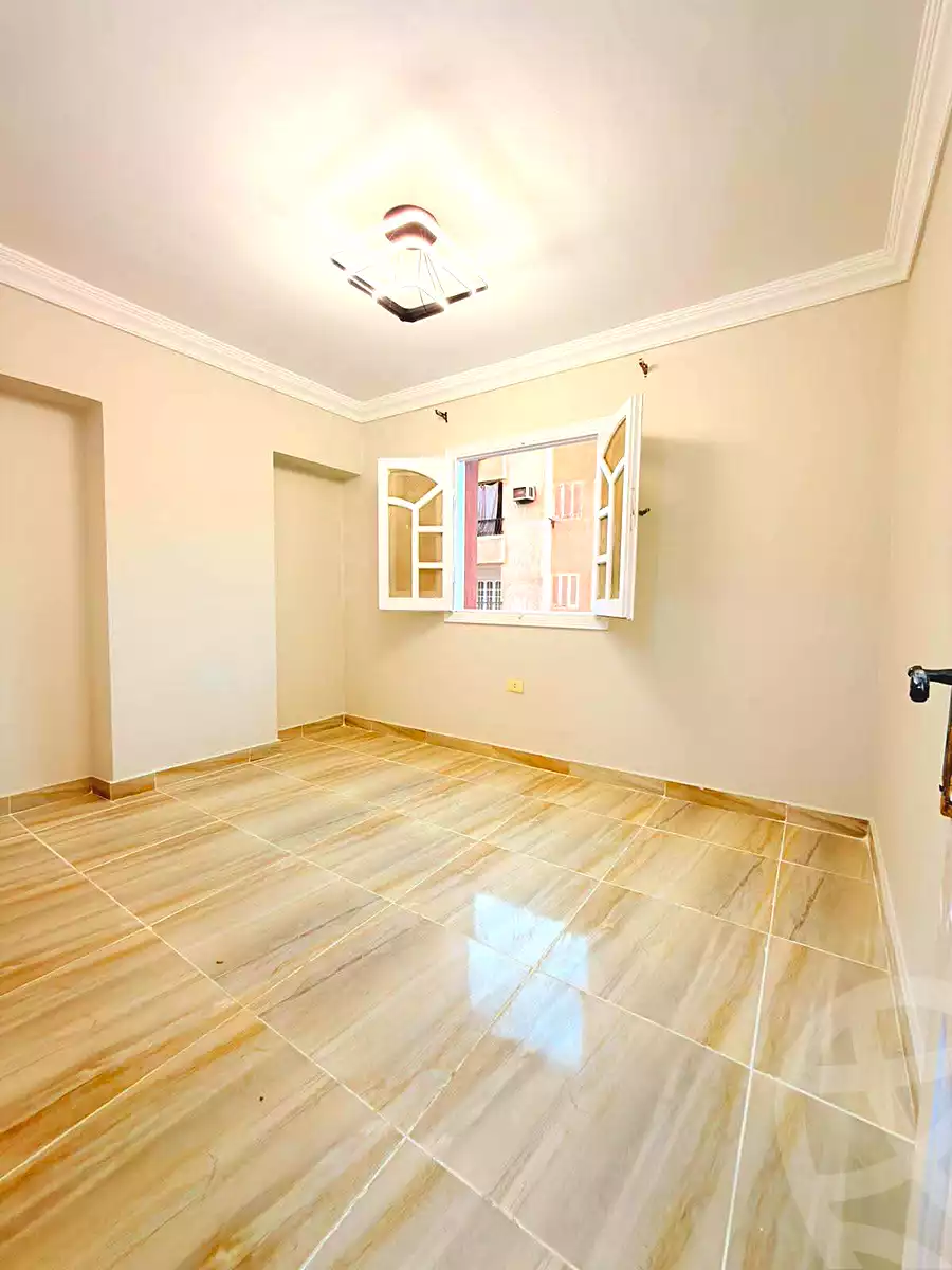 https://aqarmap.com.eg/ar/listing/7085554-for-sale-alexandria-al-agamy-shataa-el-nakheel