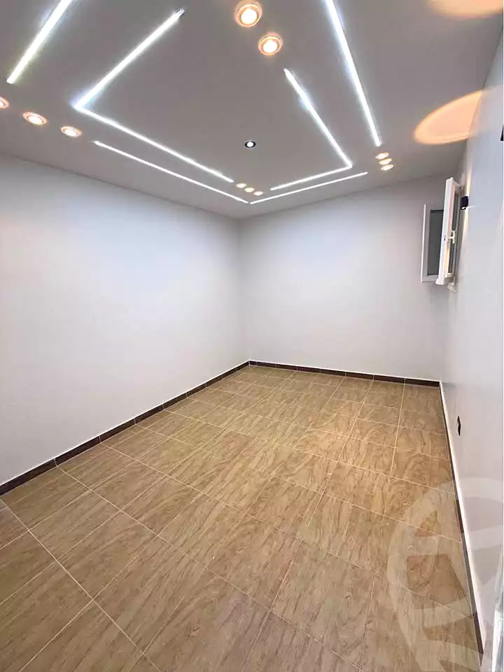 https://aqarmap.com.eg/ar/listing/7085577-for-sale-alexandria-el-asafra-l-sfr-bhry