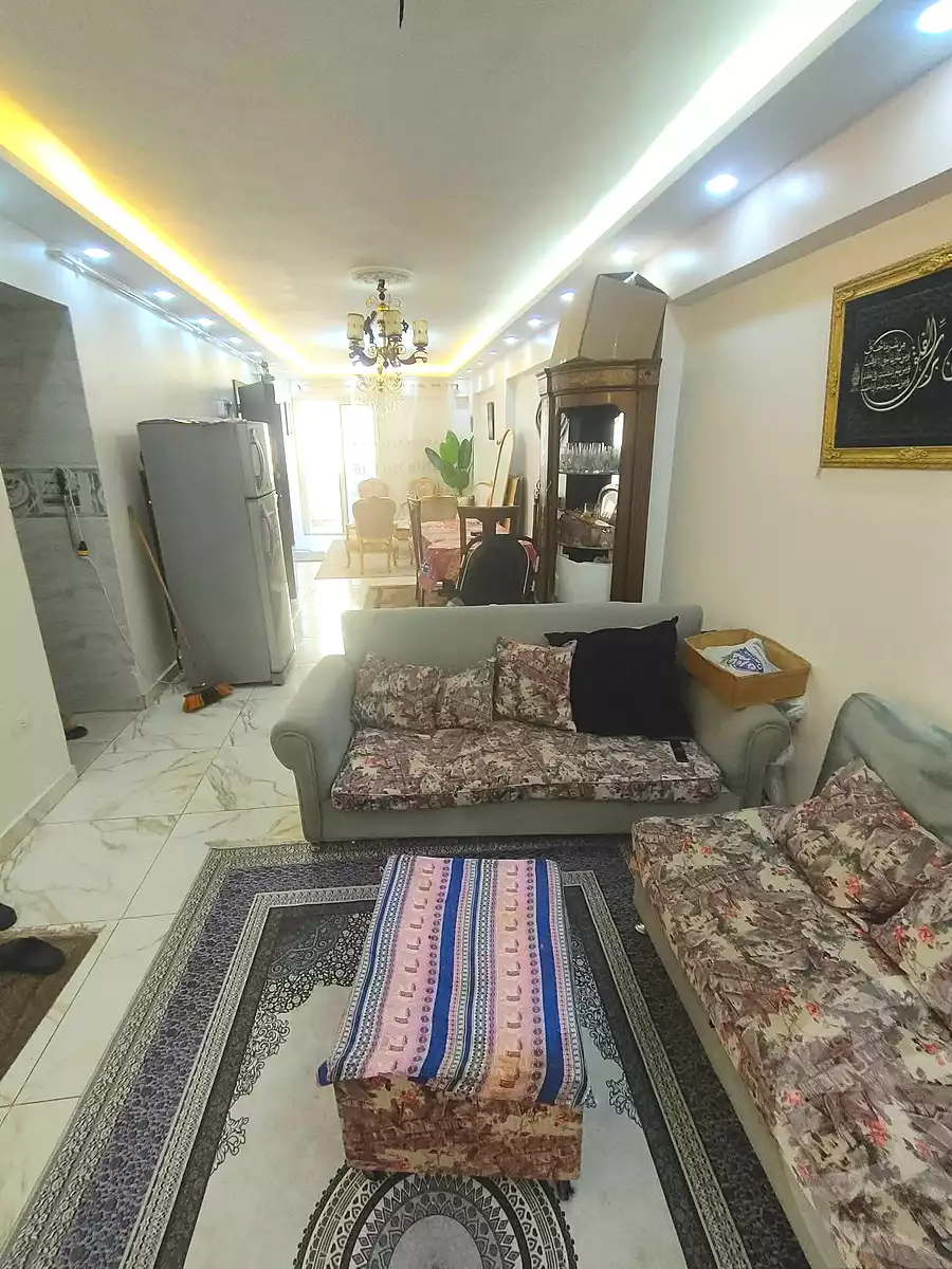 https://aqarmap.com.eg/en/listing/7085648-for-sale-alexandria-fyktwry-el-galaa-st