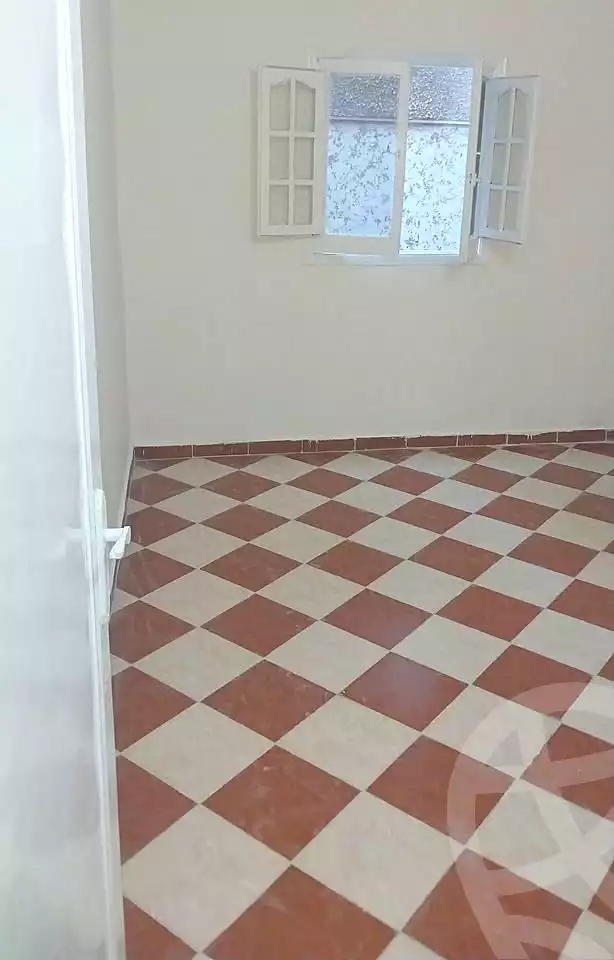 https://aqarmap.com.eg/en/listing/7085742-for-sale-alexandria-al-agamy-el-hanouvel