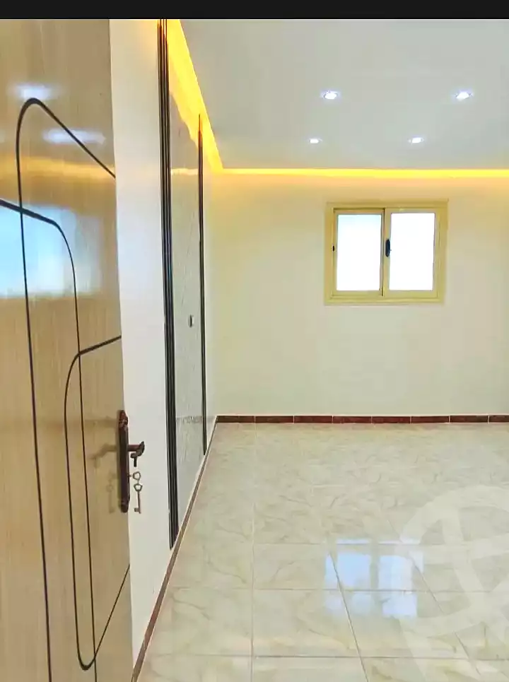 https://aqarmap.com.eg/ar/listing/7085911-for-sale-alexandria-al-agamy-el-hanouvel-radwan-st