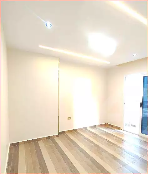 https://aqarmap.com.eg/ar/listing/7085920-for-sale-alexandria-sydy-bshr-sydy-bshr-bhry-shr-khld-bn-lwlyd