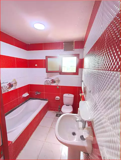 https://aqarmap.com.eg/ar/listing/7085924-for-sale-alexandria-sydy-bshr-sydy-bshr-bhry-khalil-hamada-st