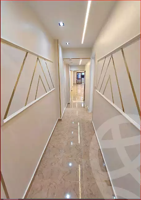 https://aqarmap.com.eg/ar/listing/7085927-for-sale-alexandria-sydy-bshr-sydy-bshr-bhry-shr-mhmwd-l-yswy