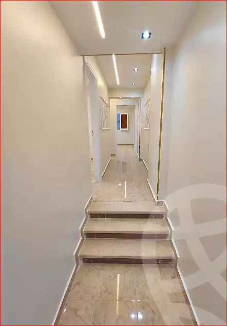 https://aqarmap.com.eg/ar/listing/7085927-for-sale-alexandria-sydy-bshr-sydy-bshr-bhry-shr-mhmwd-l-yswy