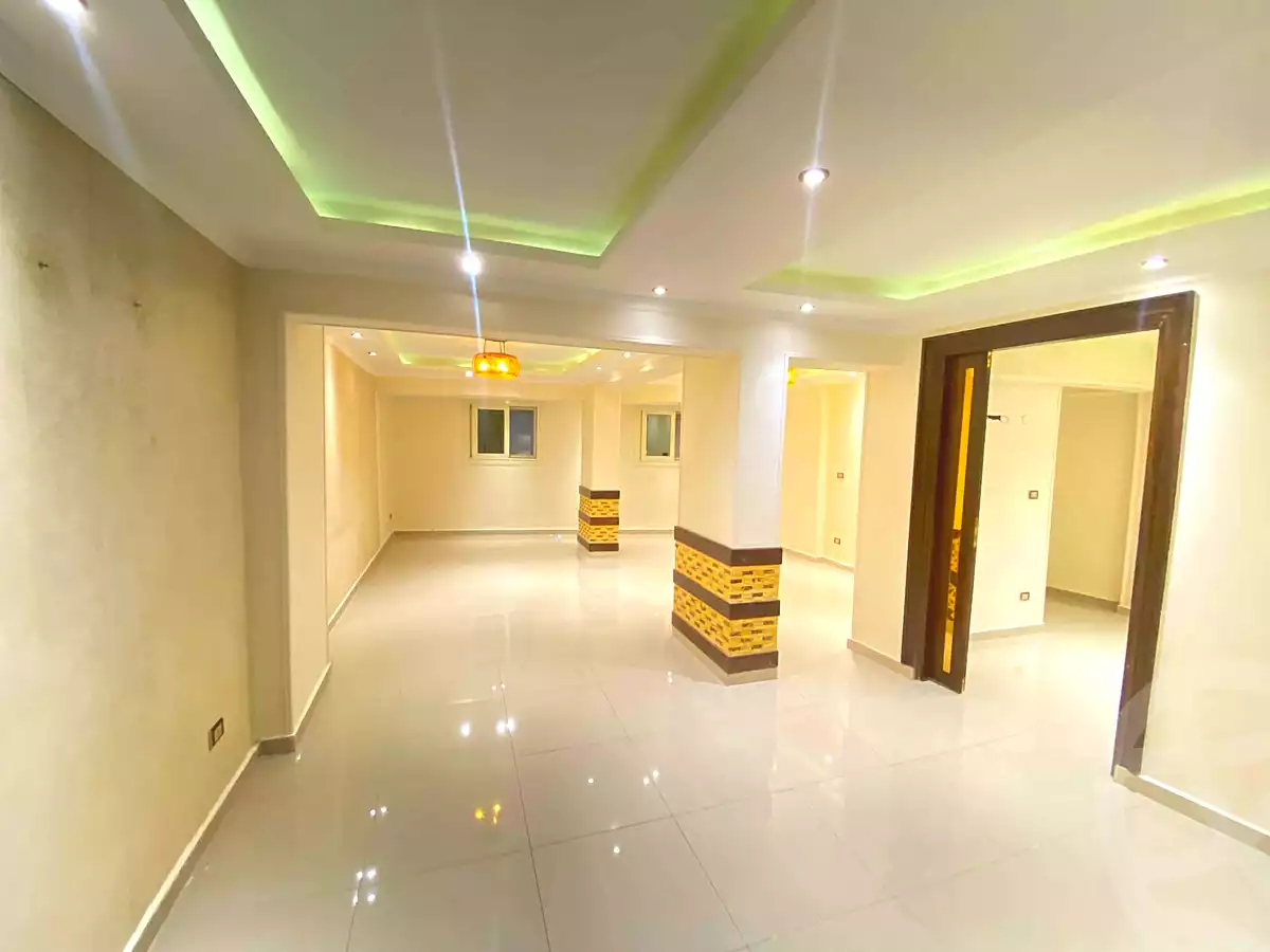 https://aqarmap.com.eg/ar/listing/7085959-for-sale-alexandria-sydy-bshr