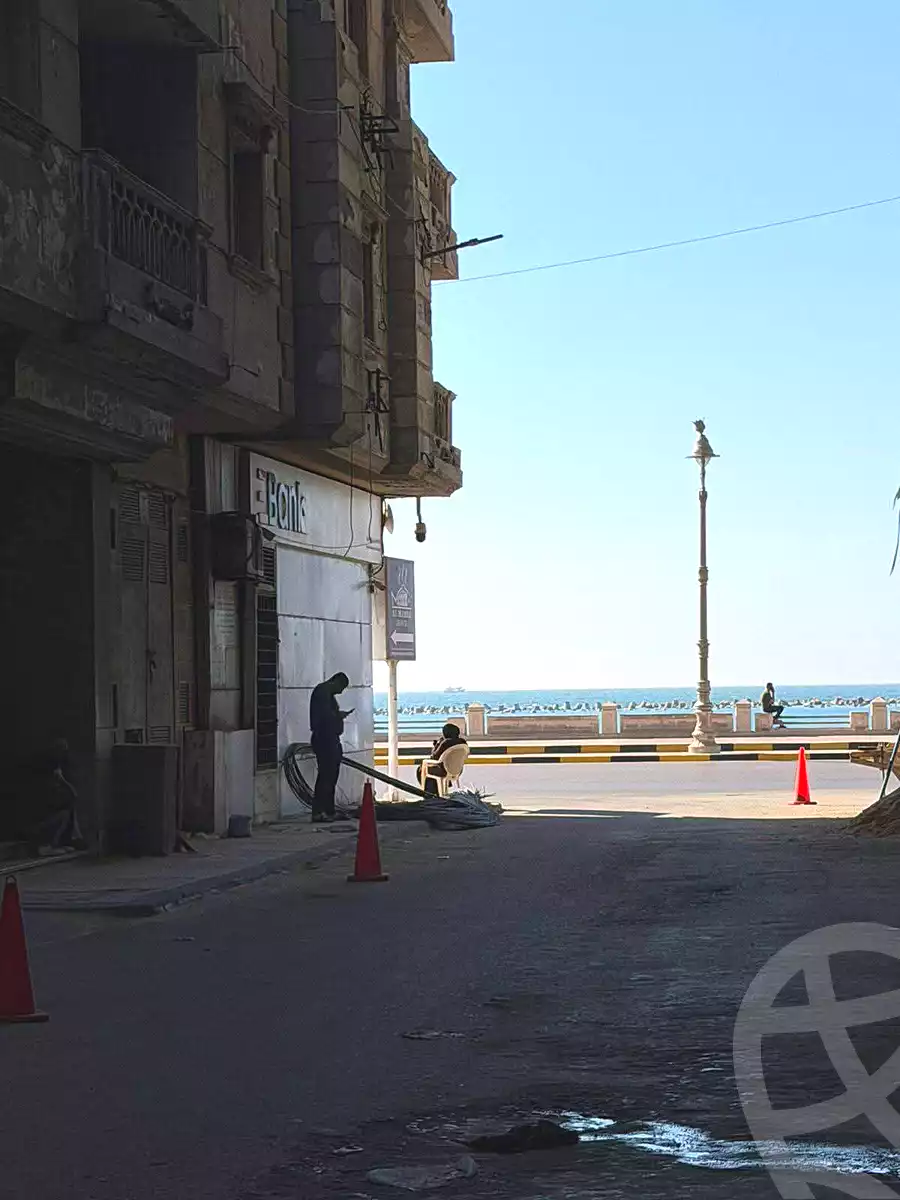 https://aqarmap.com.eg/ar/listing/7085966-for-sale-alexandria-sydy-bshr-tryq-ljysh